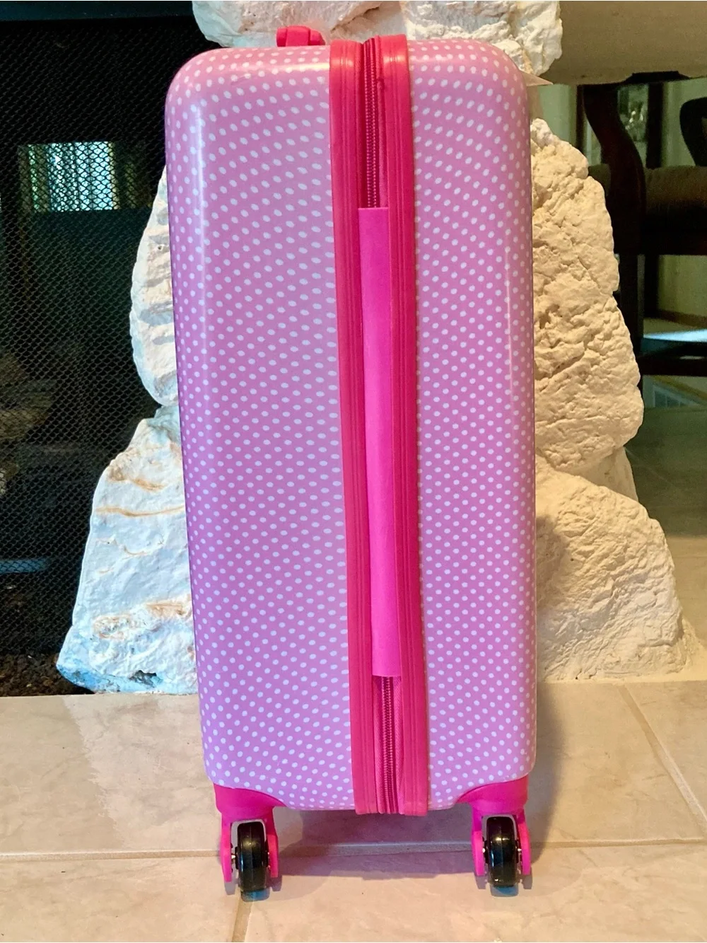 NWT Hello Kitty and Friends Pink Polka Dot Kids Rolling Suitcase
